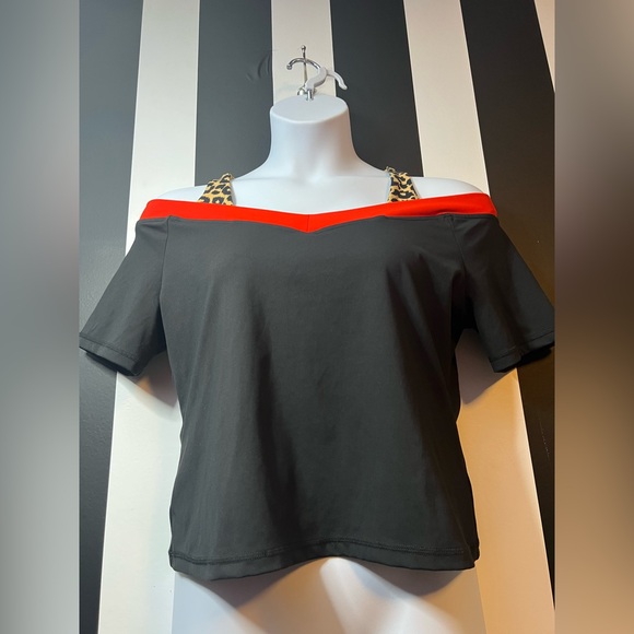 New York & Company Black Off-Shoulder Top with Red Trim & Leopard Accents; SZ XL - Picture 2 of 6